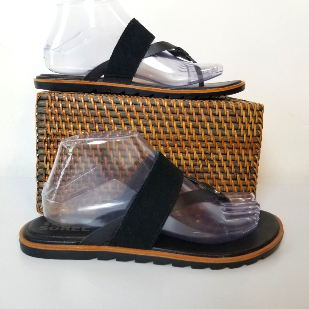 Sorel Ella II Black Leather Thong Sandal